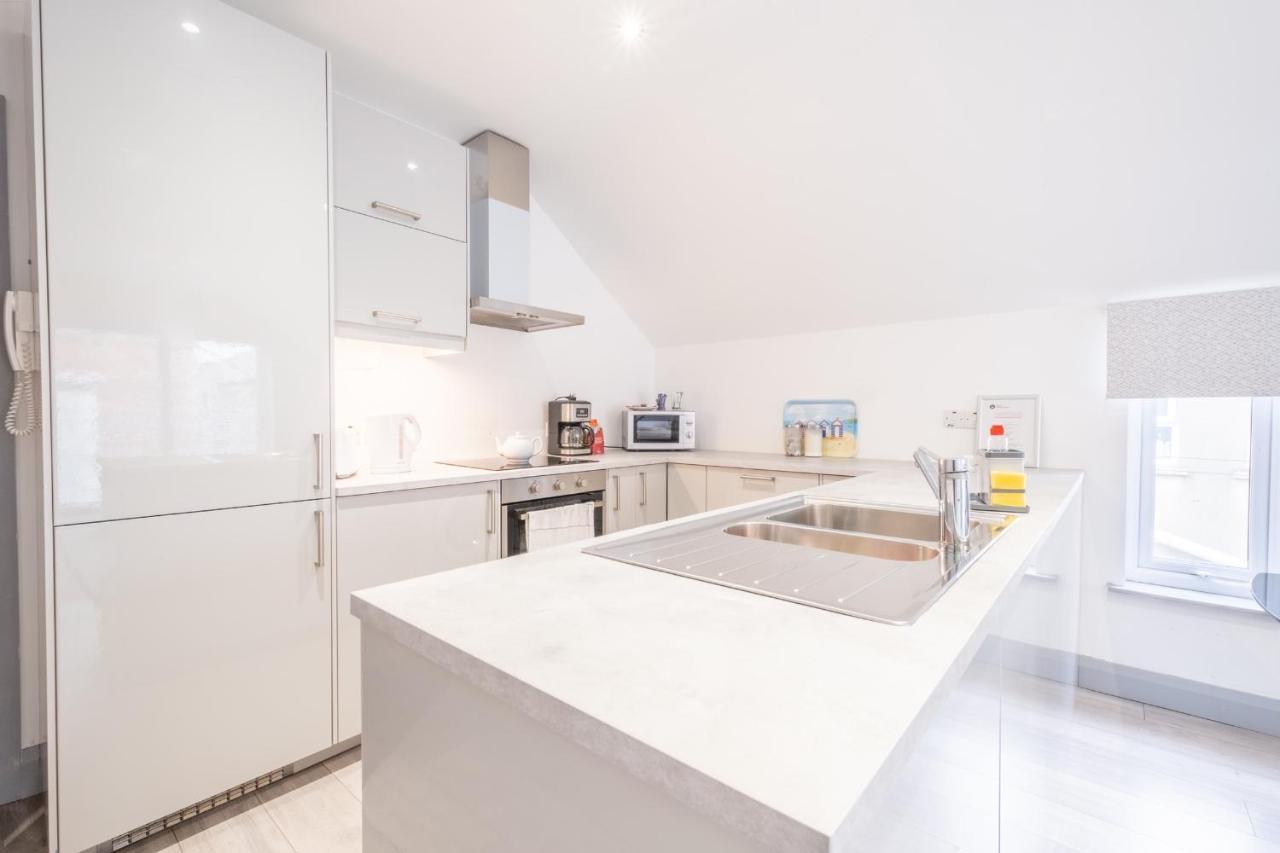 Portrush Marine Apartments Flat 5 מראה חיצוני תמונה