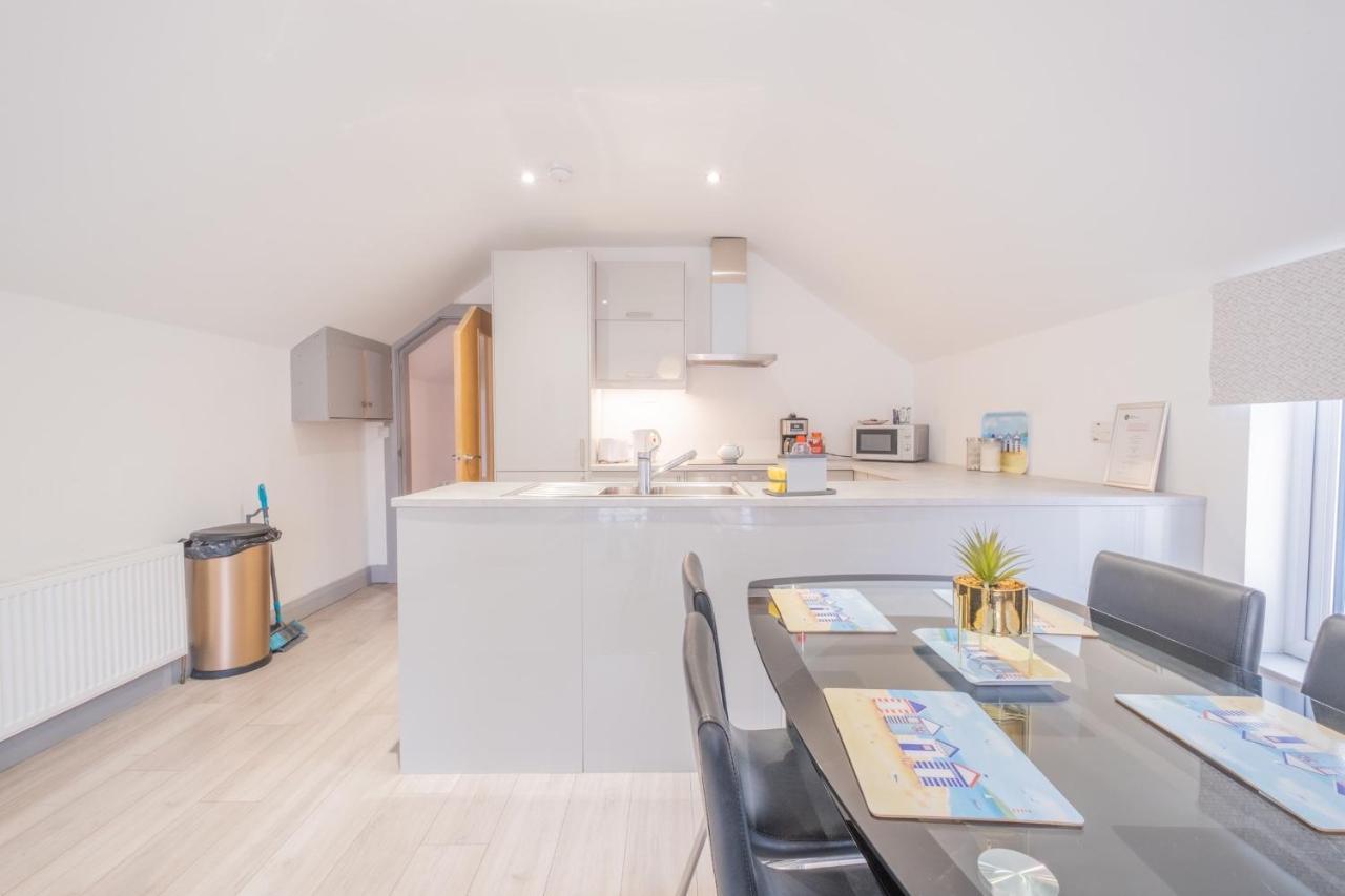Portrush Marine Apartments Flat 5 מראה חיצוני תמונה